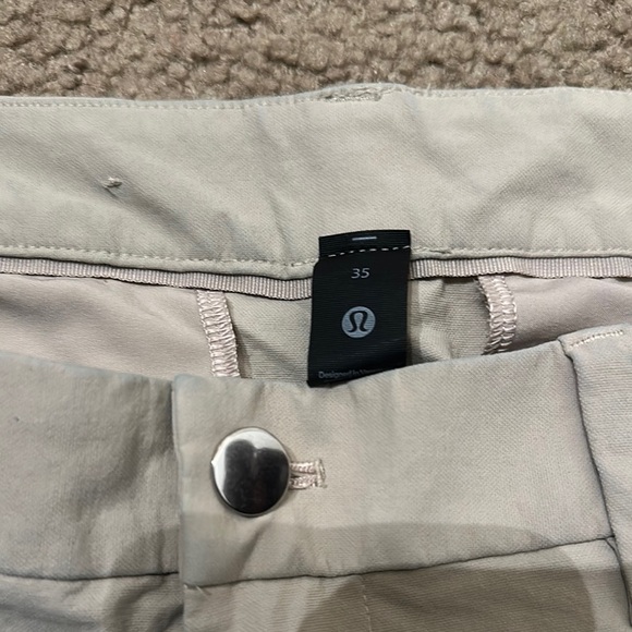 Lululemon Mens Athletica Tan Chino Pants Casual Stretch Trousers Size 35 - Picture 5 of 5